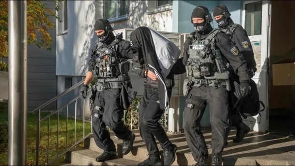 ألمانيا تتهم 7 من عناصر حماس بالتخطيط لهجمات ضد أهداف إسرائيلية ويهودية في أوروبا