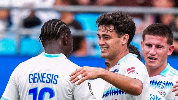 ستراسبورج يحقق فوزا كبيرا على تروا 6-2 في الدوري الفرنسي