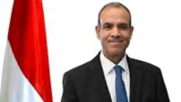 وزير الخارجية يصدر قراراً بتعيين السفير نادر زكي متحدثاً رسمياً