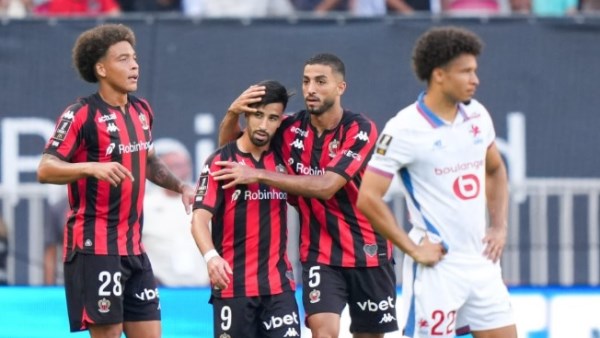 محمد عبد المنعم يقود نيس لتحقيق فوزه الأول بالدوري الفرنسي على ليل 2-1