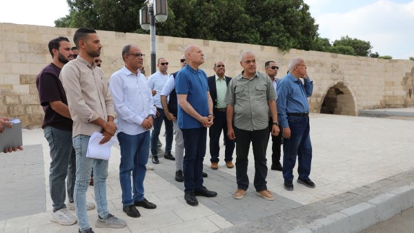 محافظ القاهرة يتابع أعمال تطوير المرحلة الثانية لسور مجرى العيون