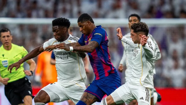 أبرزها الكلاسيكو.. رابطة “لا ليجا” تعلن مواعيد مباريات الجولة العاشرة من الدوري