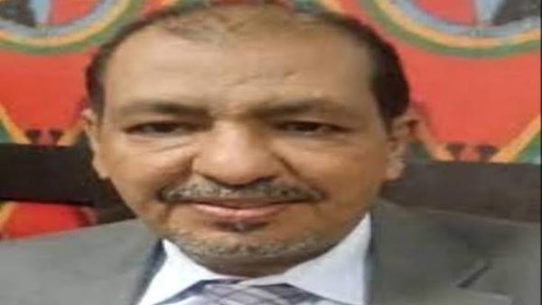 مسؤول يمني: الشعب يدعم القيادة لحسم المعركة..ولم نطلب تدخلا عسكريا أمريكيا