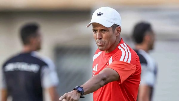 الوقت ينفد يا عموتة.. هل تعود شخصية الأهلي قبل فوات الأوان؟