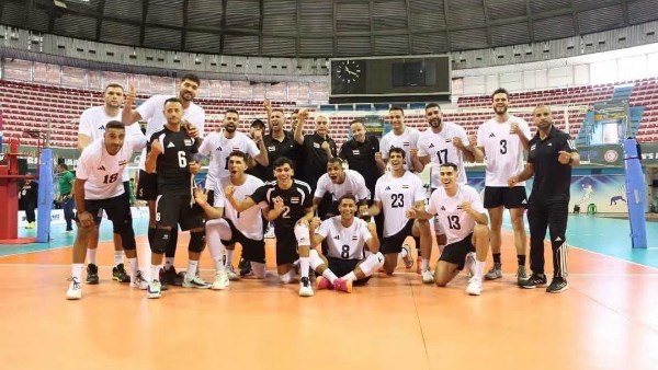 منتخب رجال الطائرة يفوز على المغرب ويتصدر مجموعته في أمم أفريقيا بتونس
