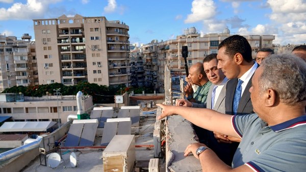 وزير الشباب والرياضة يتفقد مركز شباب سموحة بالإسكندرية ويتابع المنشآت الرياضية