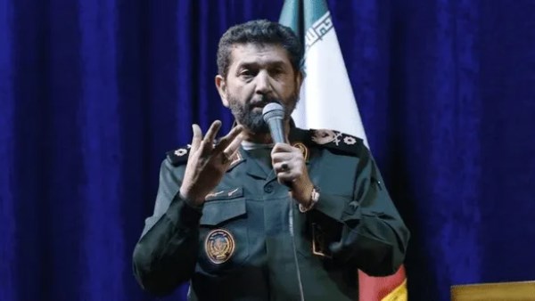 الحرس الثوري: إيران تجاوزت الدفاع ومستعدون لعمليات هجومية خاطفة