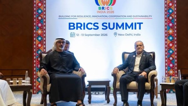 في إشارة لتحسن العلاقات.. إيران والإمارات تحثان على خفض التوتر الإقليمي