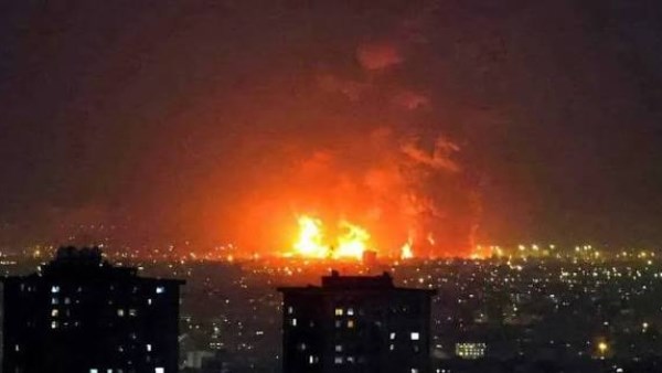 وكالة الأنباء الإيرانية: دوي انفجارات في جزيرة قشم مصدرها البحر