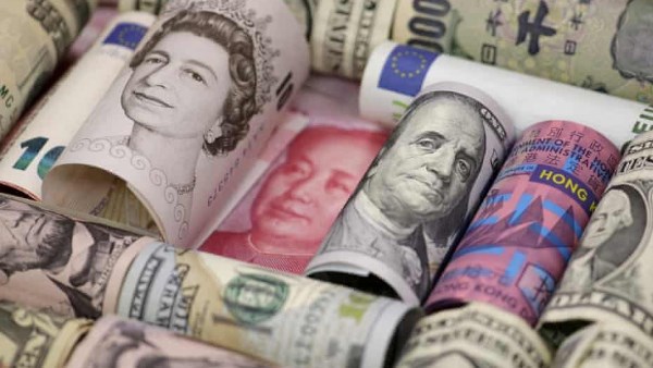 صدمة النفط تشعل الأسواق .. البنوك المركزية الكبرى تقرّر مصير الفائدة