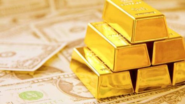 الذهب يقفز أكثر من 2% بدعم ضعف الدولار وتراجع النفط