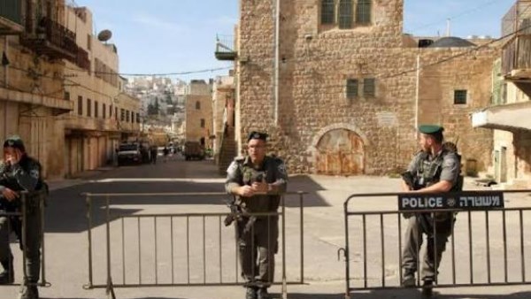 الأوقاف الفلسطينية : الاحتلال يمنع أذان الفجر في الحرم الإبراهيمي لليوم الـ70