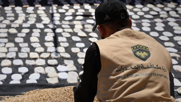 سوريا: ضبط 32 كيلو حشيش و194 ألف حبة كبتاجون على الحدود مع لبنان