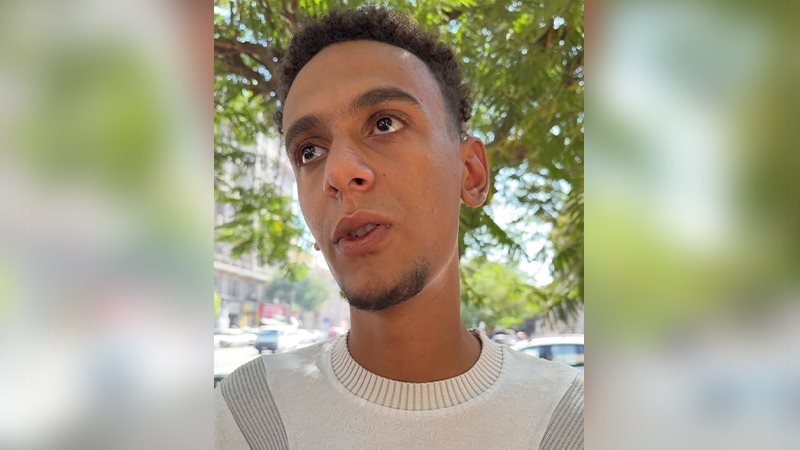 العربية مصدر رزقي الوحيد، شاب يستغيث بعد سرقة سيارته ويكشف تفاصيل الواقعة