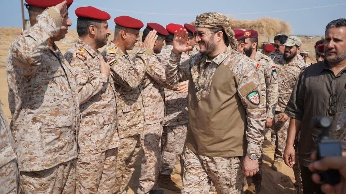 اليمن… مجلي يتفقد جبهات القتال في حجة والقوات البحرية بمديرية ميدي