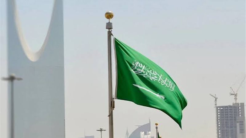 رويترز: السعودية تبلغ عملاءها الأوروبيين بإلغاء بعض شحنات النفط الخام