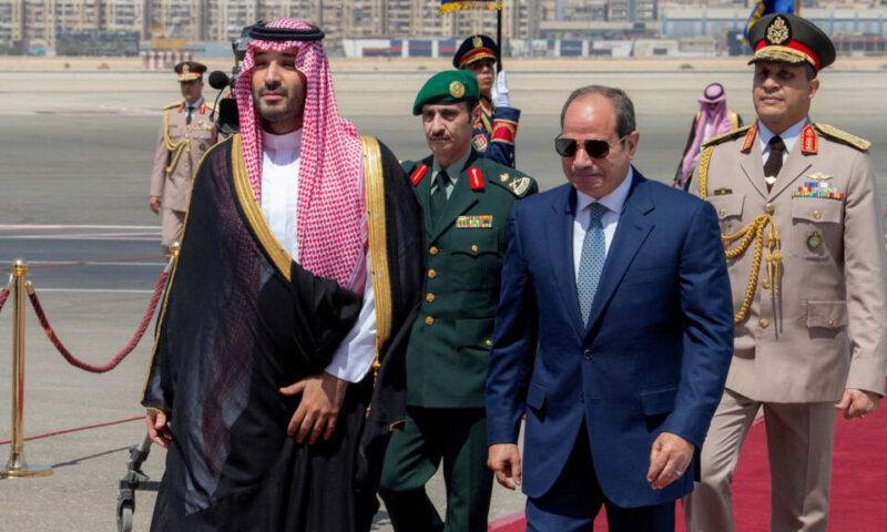 السعودية ومصر تتمسكان بحرية الملاحة و38 مليار دولار كلفة حرب إيران على واشنطن