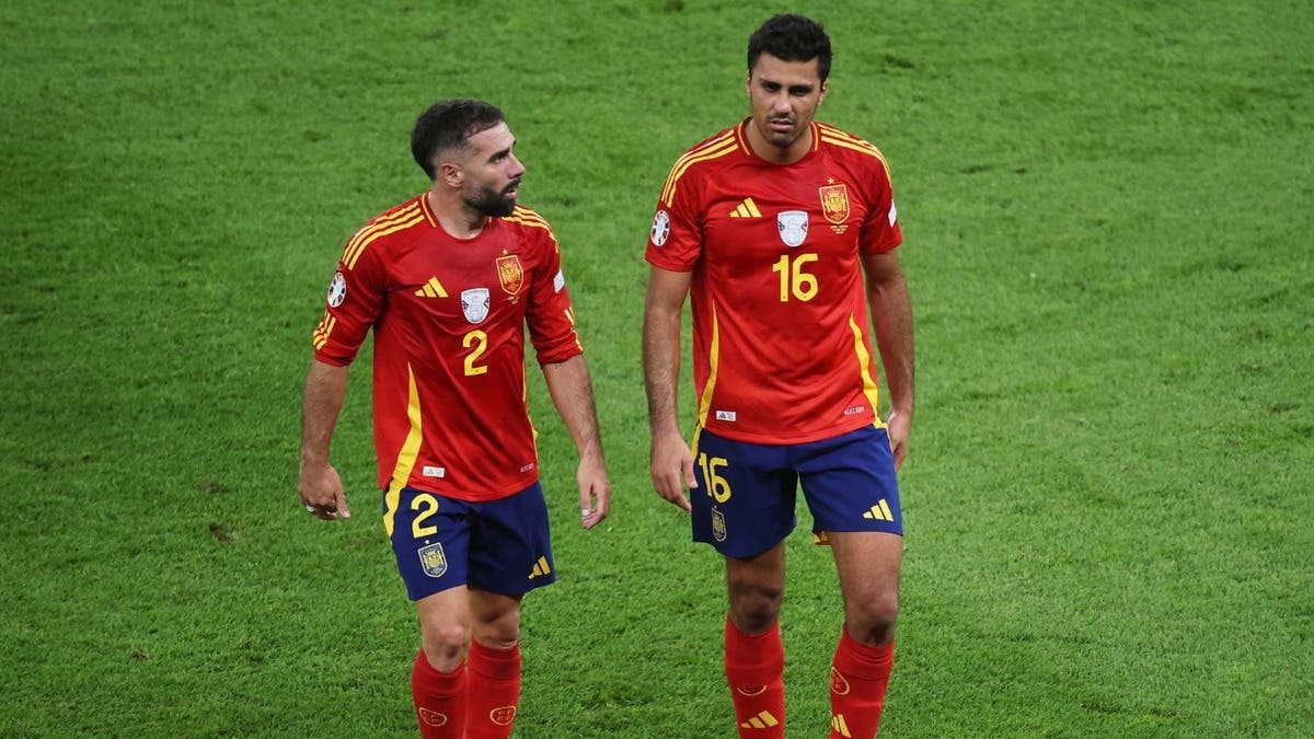 ما حقيقة نصيحة كارفاخال لرودري بعدم الانتقال إلى ريال مدريد؟
