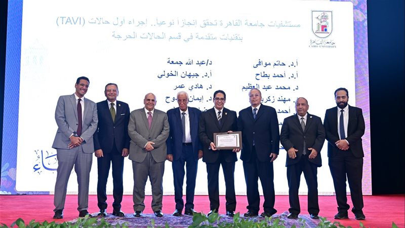 عميد طب قصر العيني: أطباؤنا يواصلون خدمة المرضى بخبرات تمتد لنحو 200 عام