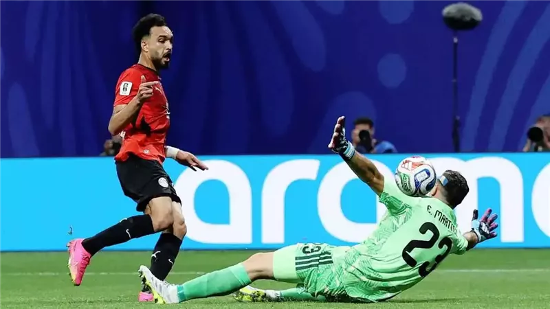 رباعي بيراميدز ينضم لمعسكر منتخب مصر اليوم