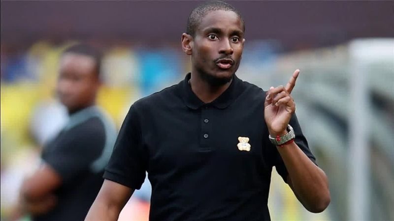 موكوينا يتحدث اليوم عن مباراة بيراميدز وجورماهيا في دوري الأبطال