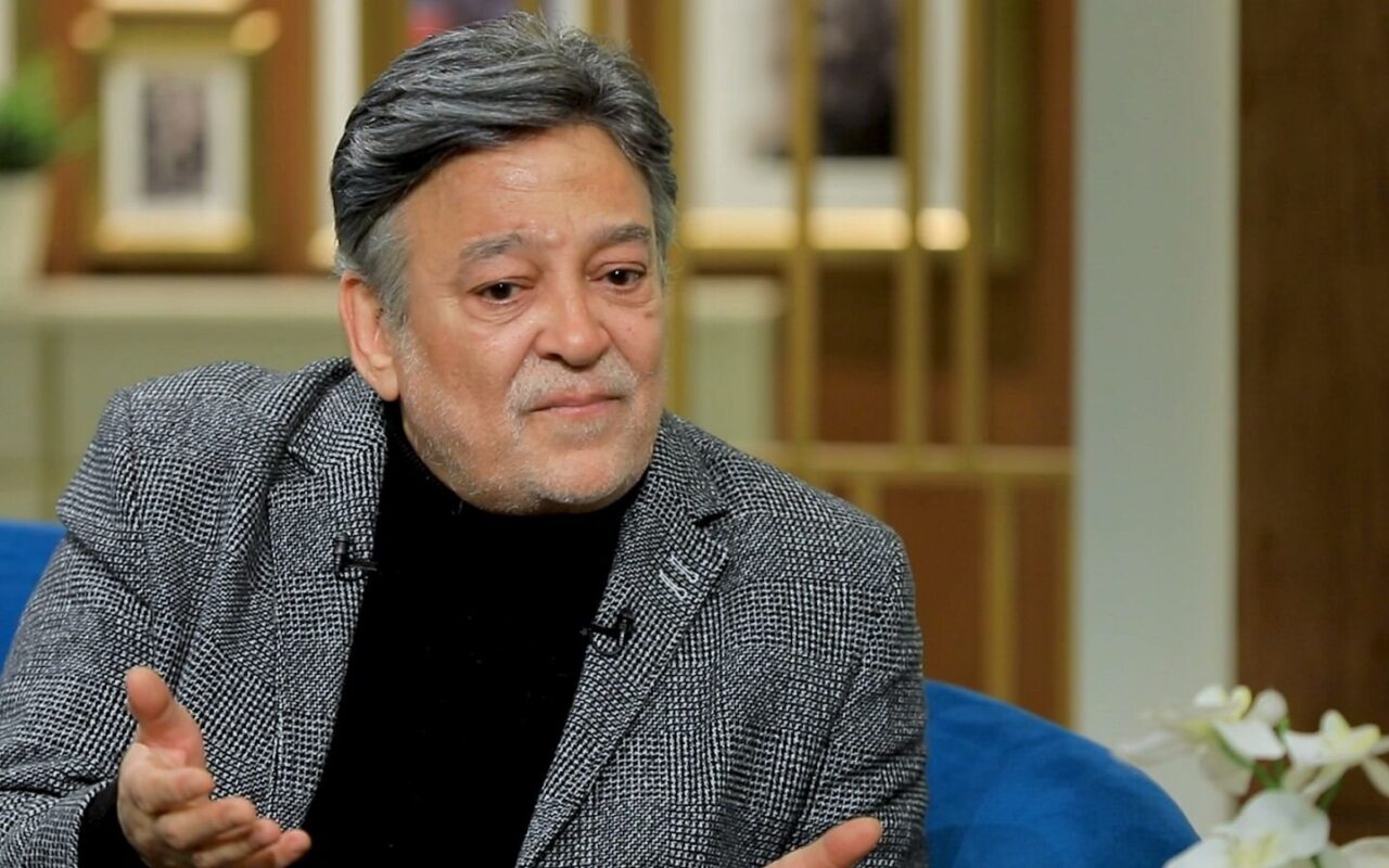 عماد رشاد: بدأت من التليفزيون بـ12 جنيهًا.. ومحمود ياسين كان له دور مؤثر في حياتي