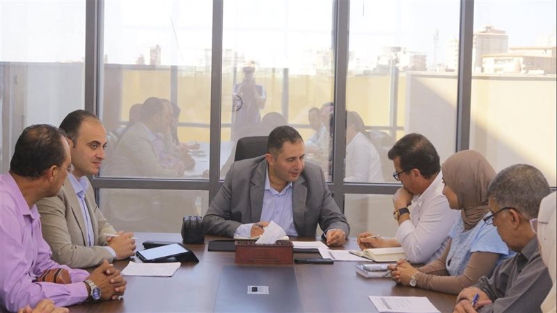 محافظ دمياط يترأس اجتماعًا لمتابعة ملف تقنين واسترداد أراضي الدولة