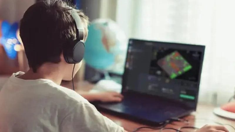الأعلى لتنظيم الإعلام و«تنظيم الإعلام» يتخذان إجراءات لحماية الأطفال من مخاطر منصات التواصل الاجتماعي