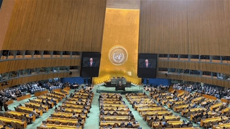 صورة قاسم سليماني تظهر خلال خطاب نتنياهو في الأمم المتحدة، ما القصة؟