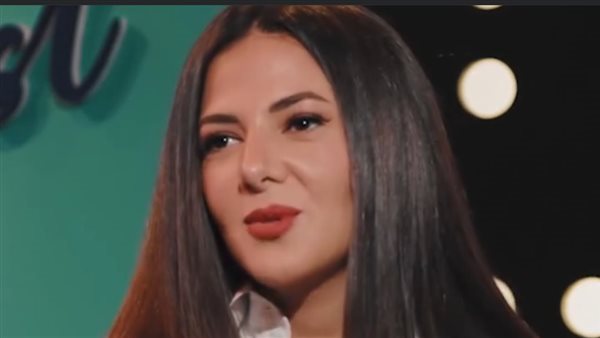 دنيا سمير غانم تتحدث عن شائعة طلاقها