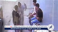 3 شباب يعتدون على رجل مسن بطامية في الفيوم للاستيلاء علي امواله بالقوة وفتاتان تتدخلان لإنقاذه