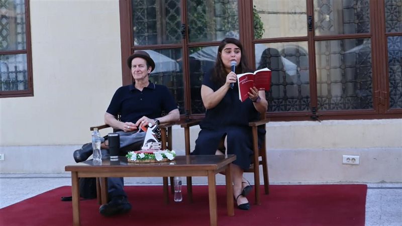 دينيس أوهير: المسرح مساحة للحوار وتبادل الأفكار بين الثقافات