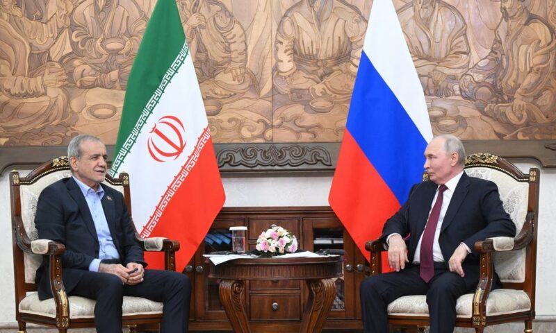 إيران تتجه إلى روسيا وأوراسيا لتأمين السلع الأساسية وسط حصار أميركي خانق