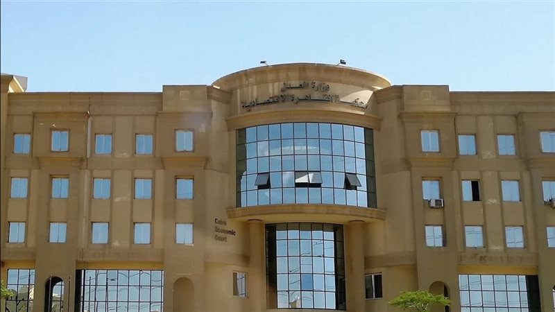 غرامة وحبس، ألفاظ بذيئة وتهديدات لمحامي طالبة المنيا من مدرس وزوجته