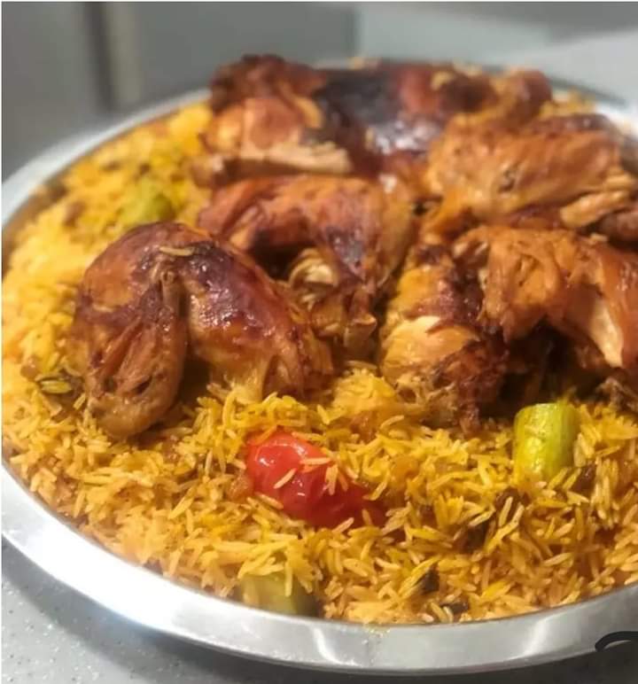 السر بالبهارات .. طريقة عمل كبسة الفراخ بطعم غني والرز مفلفل