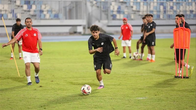 منتخب الشباب يواصل استعداداته لمواجهة ليبيا في افتتاح تصفيات شمال أفريقيا (صور)