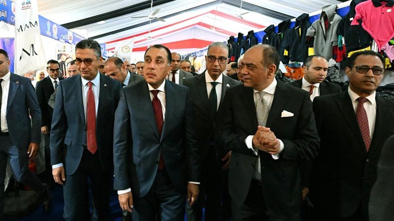 غرفة الجيزة: رئيس الوزراء أشاد بمستوى التنظيم وتنوع المنتجات وجودتها بمعرض “أهلًا مدارس 2026”
