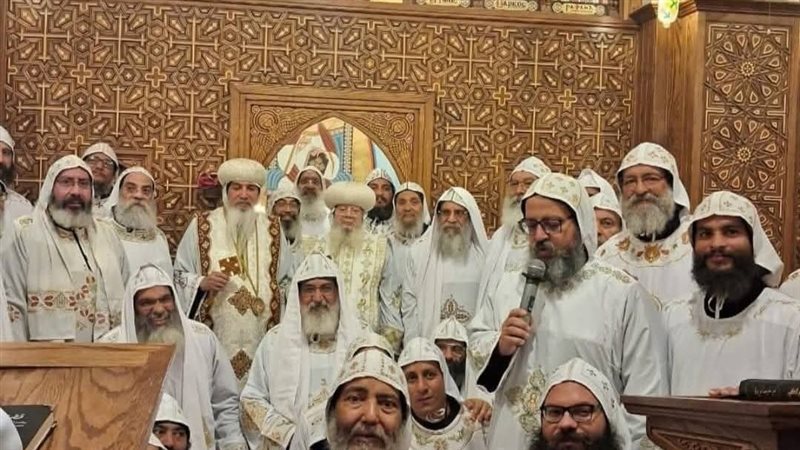 35 شهيدا على طريقه.. البابا تواضروس يضمد جراح دير الأنبا صموئيل