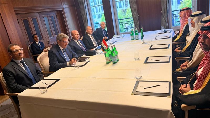وزير النقل يبحث مع نظيره السعودي سبل تعزيز التعاون في النقل واللوجستيات والربط البحري