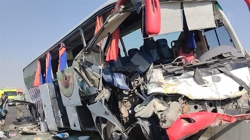 محافظ جنوب سيناء يتابع تداعيات حادث انقلاب أتوبيس بمدينة نويبع