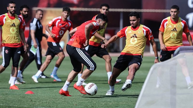 الأهلي يستأنف تدريباته غدا استعدادا لمباراة بترول أسيوط