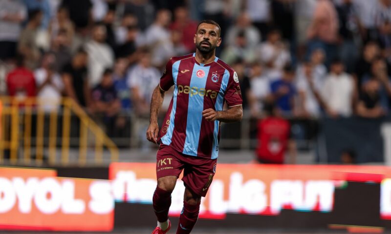 هذا ما فعله محمد صلاح بعد خسارة طرابزون سبور من أميد سبورتيف