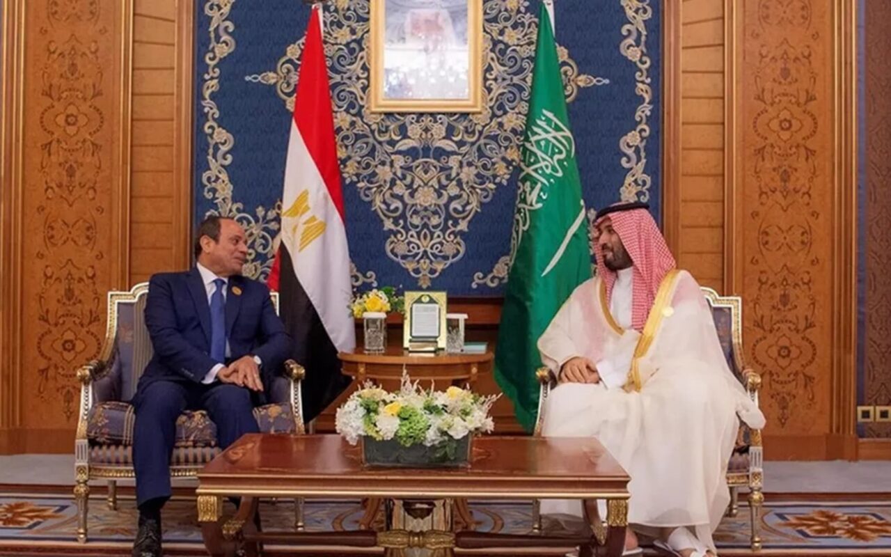 اتصال بين محمد بن سلمان والسيسي.. والرئاسة المصرية تكشف ما بحثاه