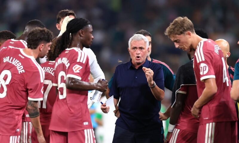 هذا ما فعله مورينيو بعد خسارة ريال مدريد أمام بيتيس