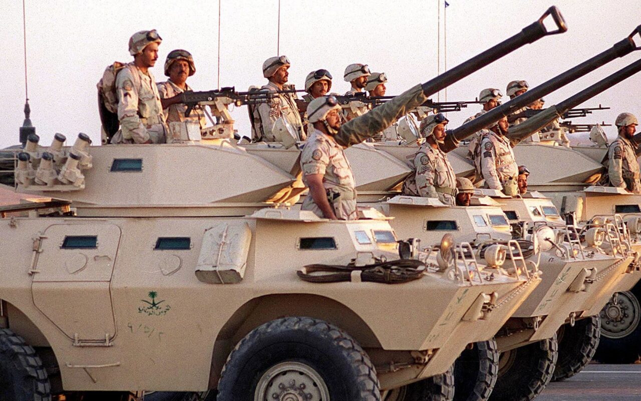 خطط تحضرها السعودية للرد على هجمات الحوثي.. ماذا نعلم للآن؟