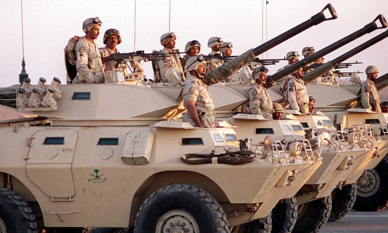 خطط تحضرها السعودية للرد على هجمات الحوثي.. ماذا نعلم للآن؟