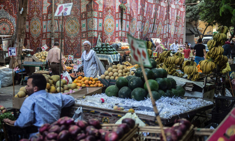 الحكومة المصرية تطلق مبادرة لـ”خفض أسعار السلع لمدة 6 أشهر”.. ما التفاصيل؟