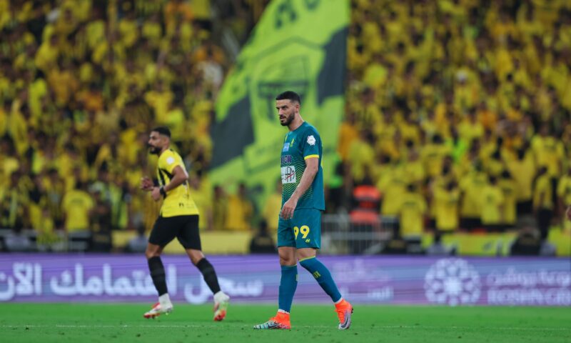 بعد رحيله عن الدوري السعودي.. عمر السومة ينضم إلى نادٍ سوري