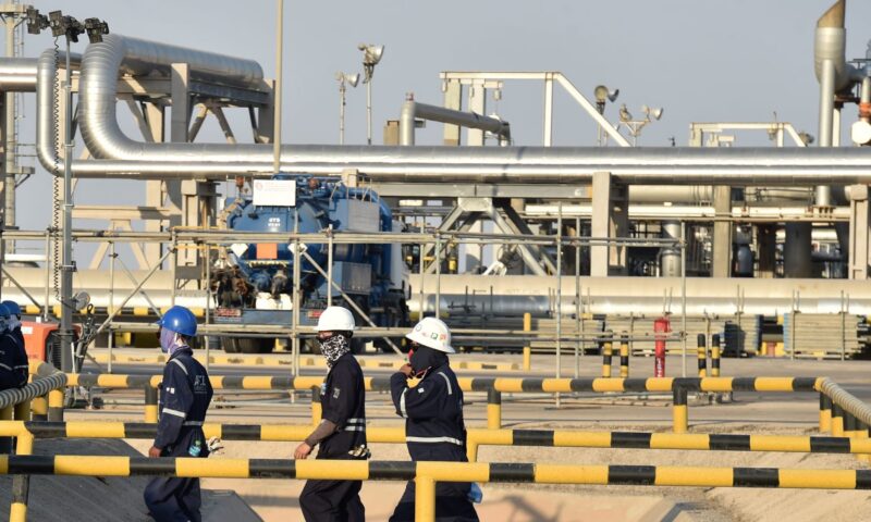 تحليل.. ما تبعات إغلاق خط “شرق-غرب” السعودي على سوق النفط العالمي؟