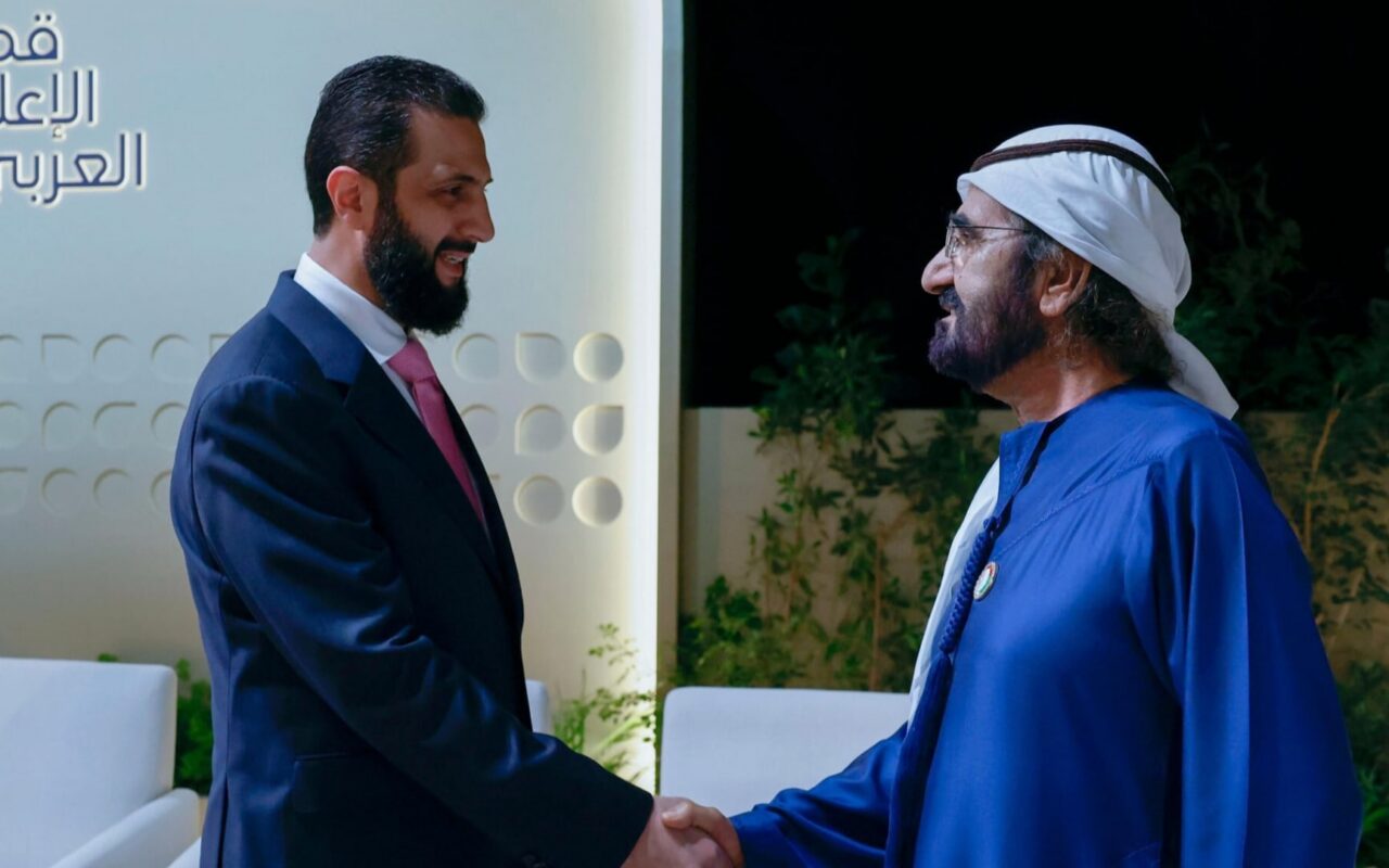 منشور للشيخ محمد بن راشد بعد لقاء أحمد الشرع.. ماذا قال؟
